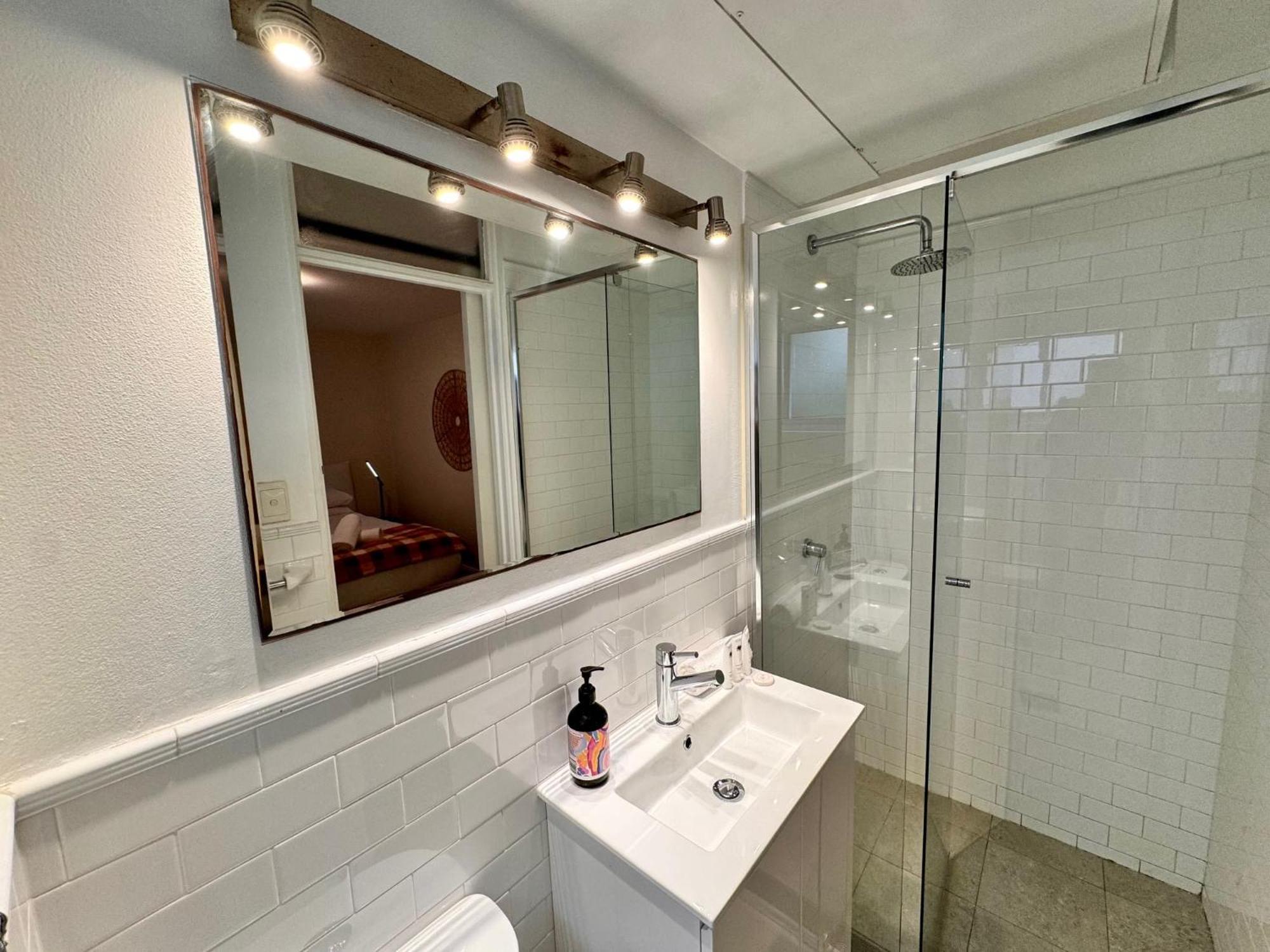 1 Bdrm Manly Beachside Apt With Parking シドニー エクステリア 写真